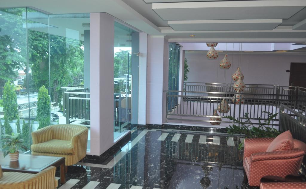Sahati Hotel Cakarta Dış mekan fotoğraf