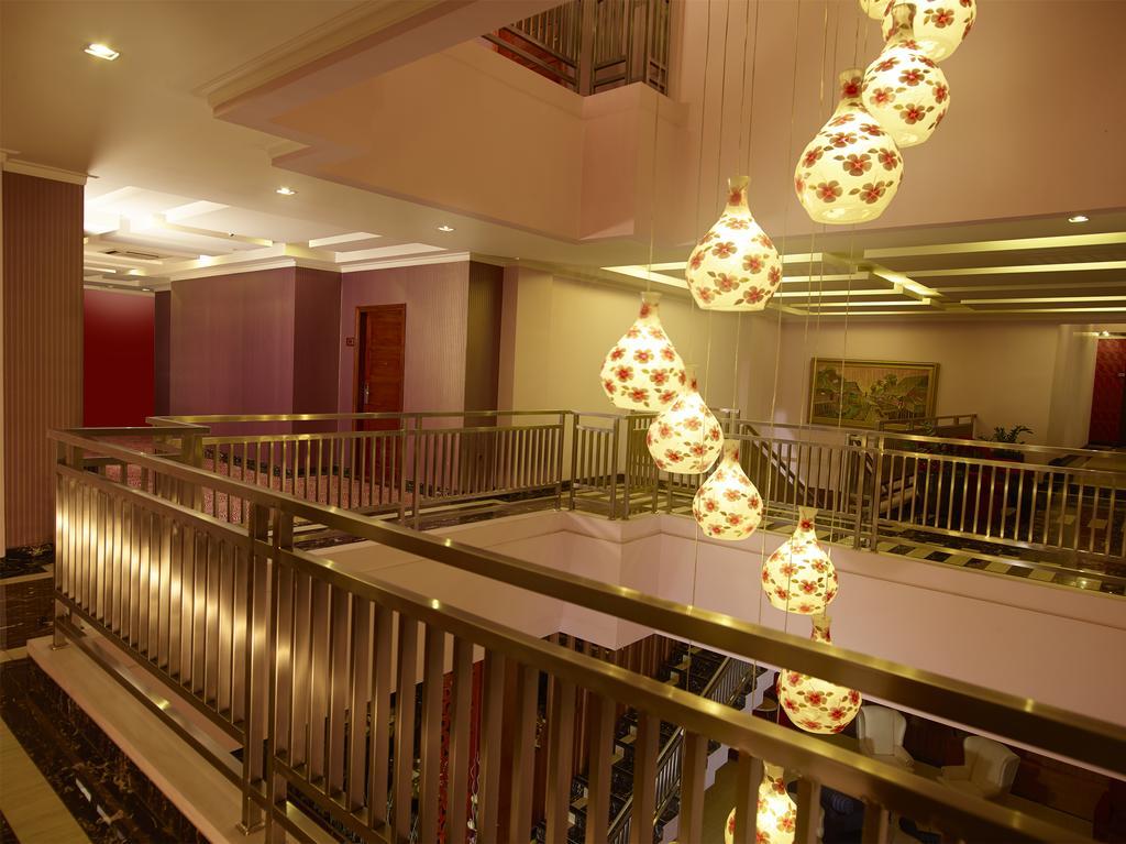 Sahati Hotel Cakarta Dış mekan fotoğraf