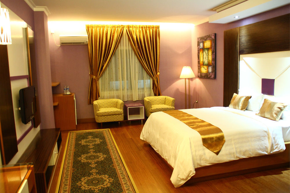 Sahati Hotel Cakarta Dış mekan fotoğraf