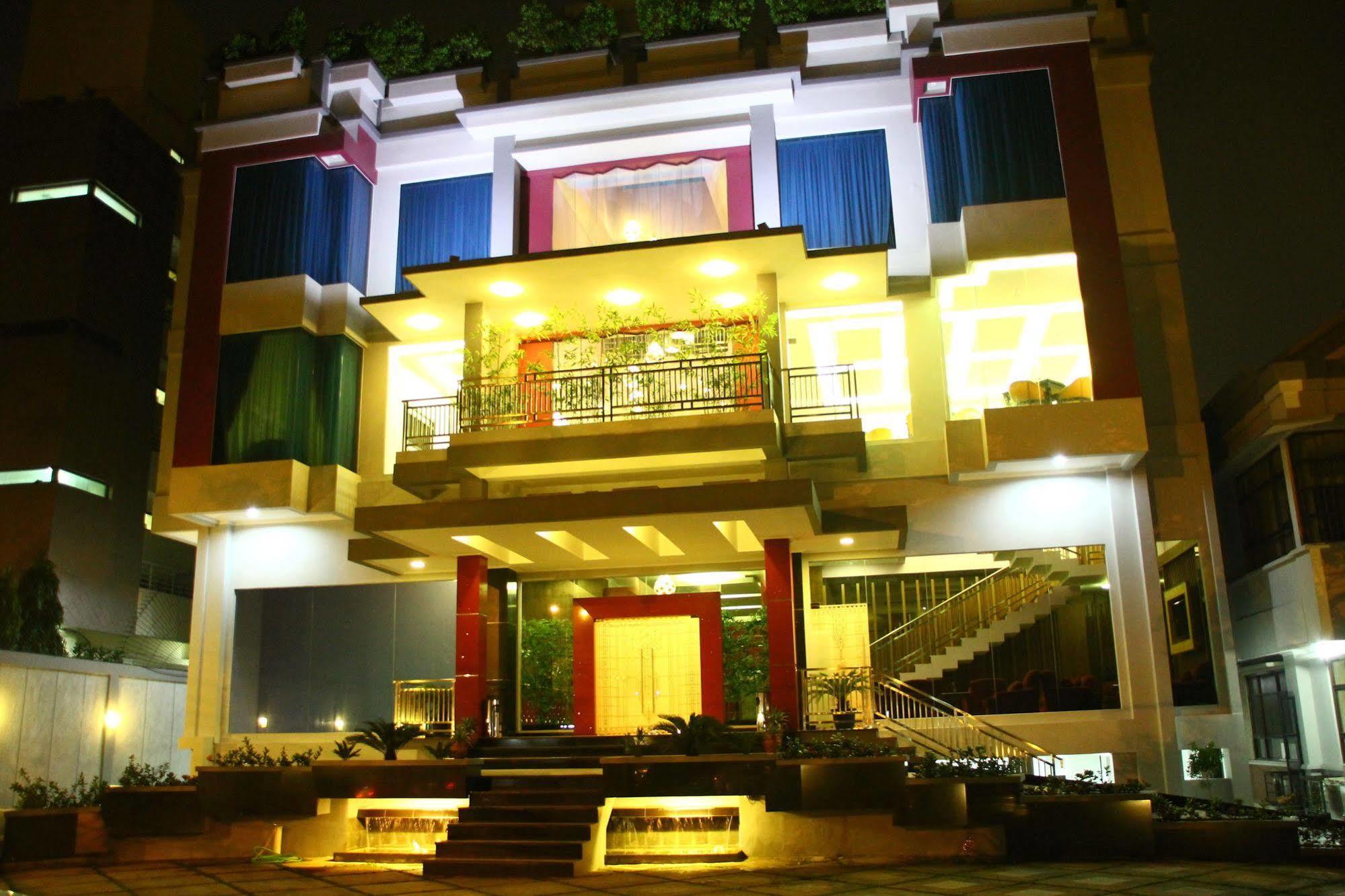 Sahati Hotel Cakarta Dış mekan fotoğraf