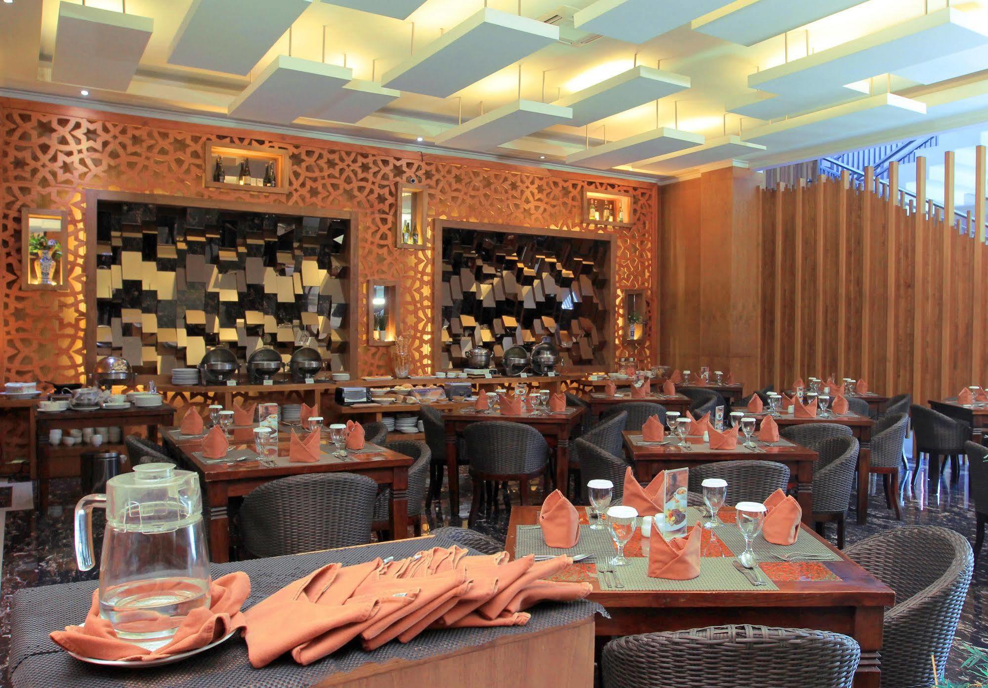 Sahati Hotel Cakarta Dış mekan fotoğraf