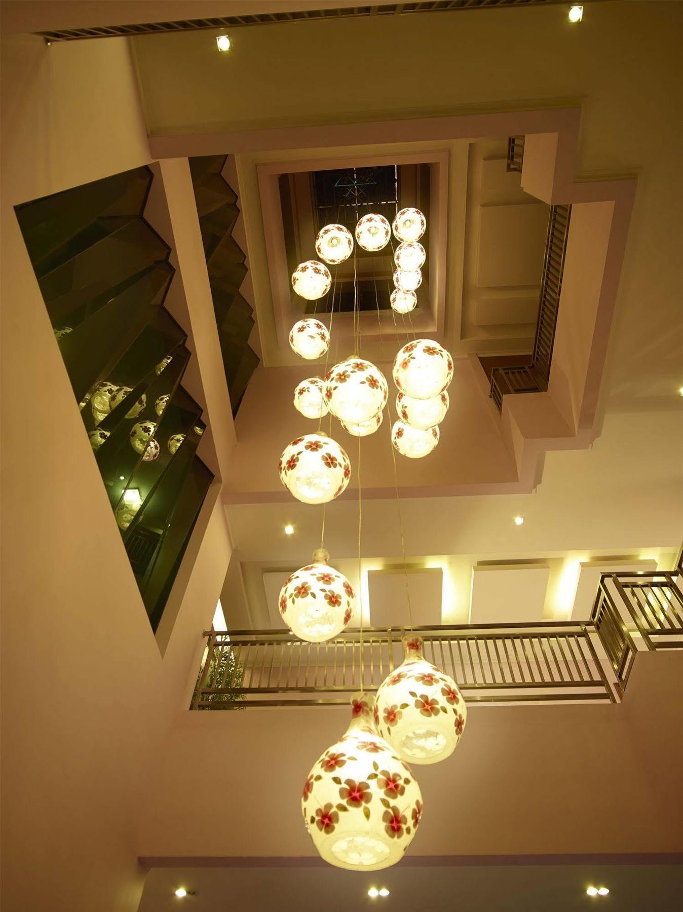Sahati Hotel Cakarta Dış mekan fotoğraf